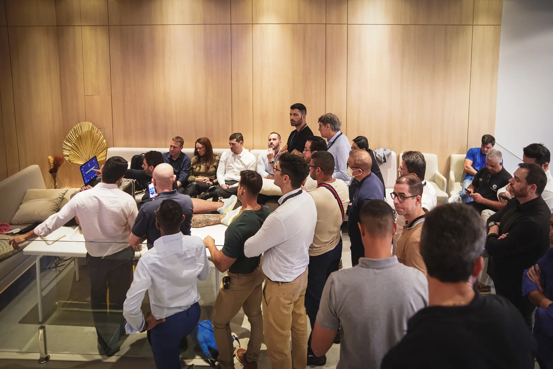 Turma do SAUTE Express em atividade prática